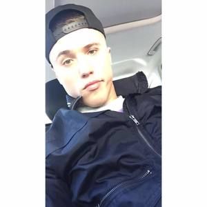 Meet your Posher, Joshua